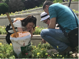 營銷部:呼叫中心員工持續(xù)開展提升業(yè)務知識培訓