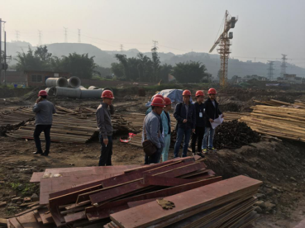 建恒公司：檢查重點項目工地 確保工程順利推進(jìn)