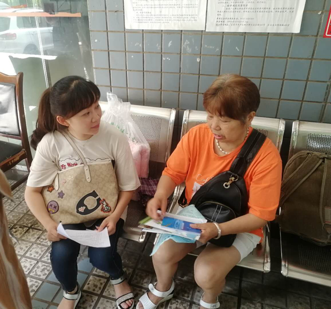 集團(tuán)公司創(chuàng)文“包?！边M(jìn)社區(qū)