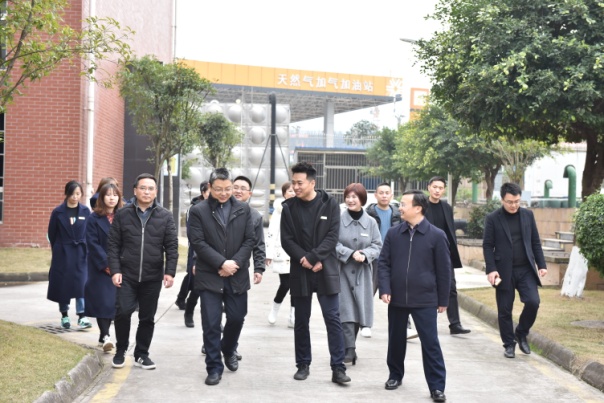 心系供水送溫暖 新春慰問(wèn)暖人心