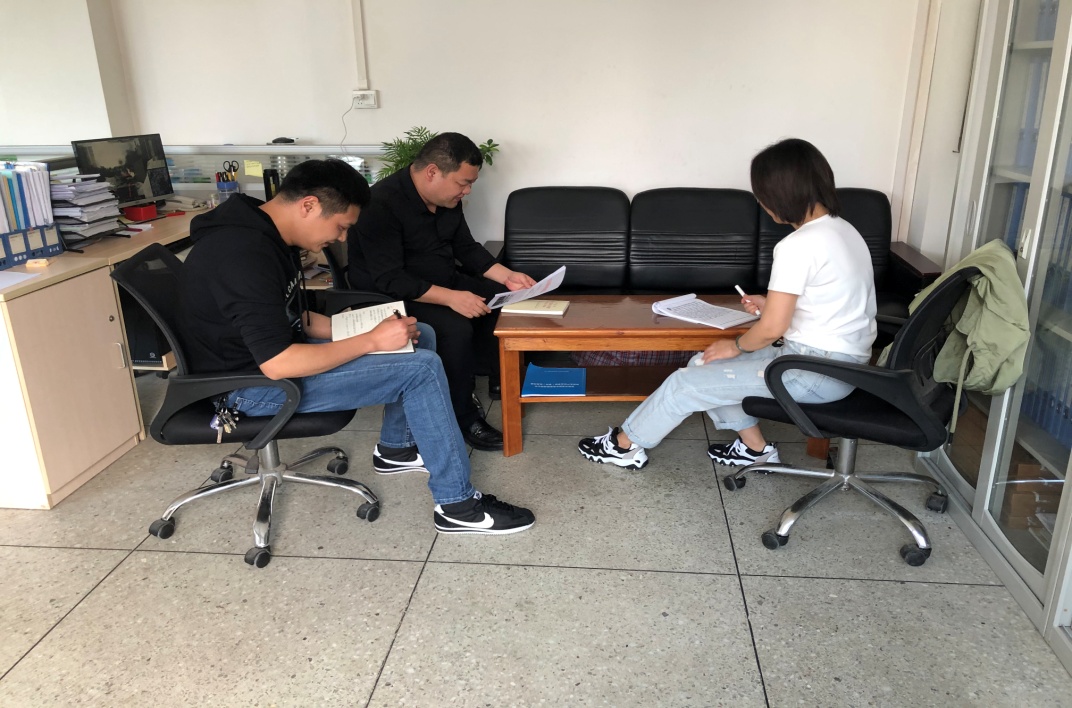 安全保衛(wèi)部召開黨建暨黨風廉政建設(shè) 學(xué)習(xí)工作會