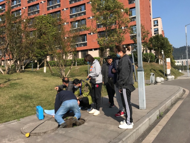 營銷部查漏組主動服務(wù)大學(xué)城復(fù)工復(fù)課