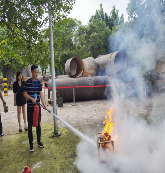 物資部開展應(yīng)急演練活動(dòng)