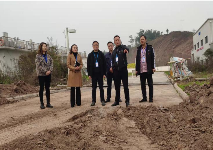 調(diào)研生產(chǎn)進(jìn)基層，訪廉問廉匯民聲