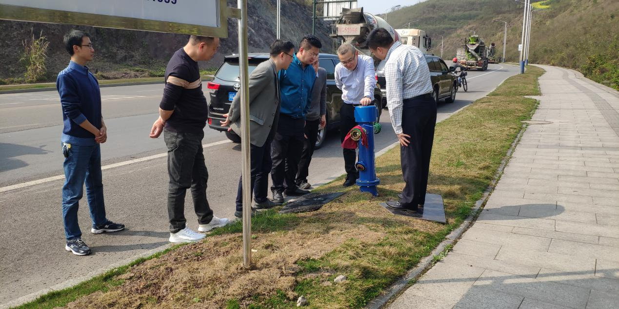 公服集團黨委副書記、總經(jīng)理譚琦到我司調(diào)研