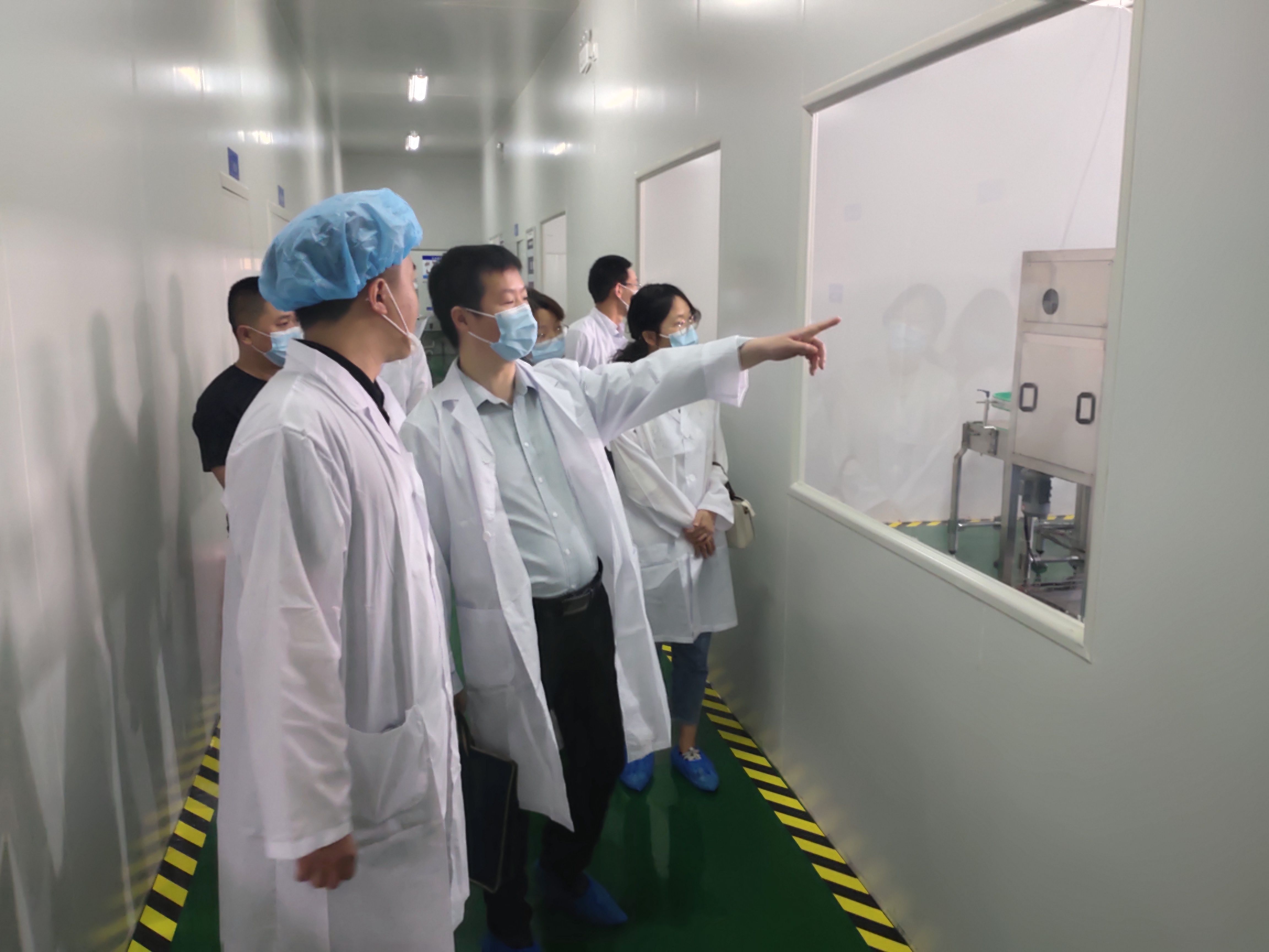 市公服集團(tuán)黨委委員、監(jiān)事會主席周威帶隊調(diào)研清源水務(wù)公司