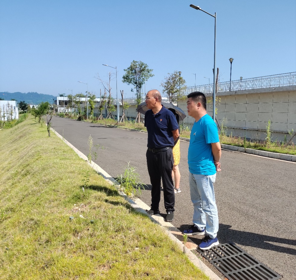 高溫指導(dǎo)水廠生產(chǎn)，心系一線干部職工 ——黨委副書(shū)記、工會(huì)主席任大慶到制水分公司開(kāi)展夏季安全生產(chǎn)檢查