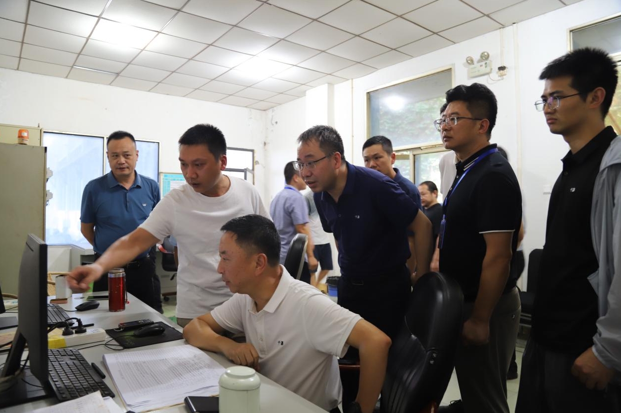 千嘉科技黨委書記、副總經(jīng)理、博士后科研工作站導(dǎo)師趙勇帶隊(duì)到清源水務(wù)公司開展課題調(diào)研